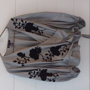 INC gray black balloon sleeve embroidered blouse xl